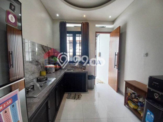 For Sale Rumah 4 Kamar Lokasi Ideal Bagus dan Strategis di Blimbing For Sale Rumah 4 Kamar Lokasi Ideal Bagus dan Strategis di Blimbing