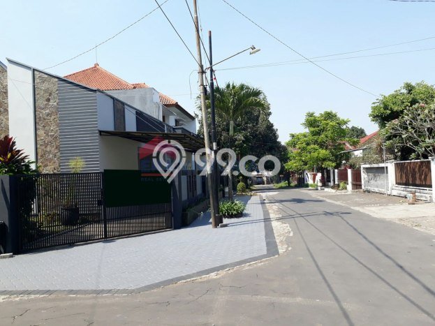 Lokasi terbaik! Rumah siap huni disewakan di Sukun LB 120m2 Lokasi terbaik! Rumah siap huni disewakan di Sukun LB 120m2