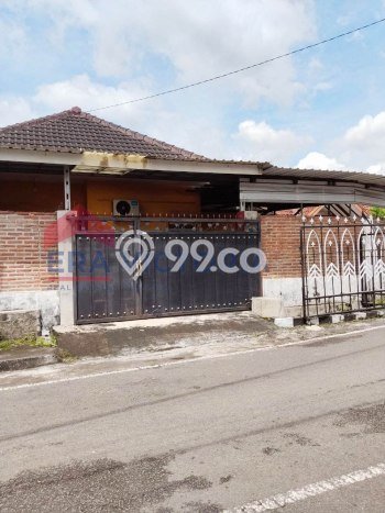 Lokasi terbaik! Rumah siap pakai disewakan di Sukun LB 200m2 Lokasi terbaik! Rumah siap pakai disewakan di Sukun LB 200m2