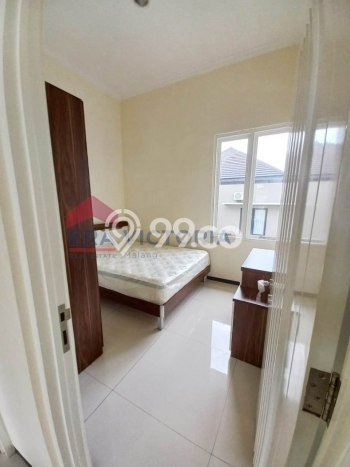 Ready to Use! Luxury House LT 200m2 Desain Elegan di Araya Ready to Use! Luxury House LT 200m2 Desain Elegan di Araya