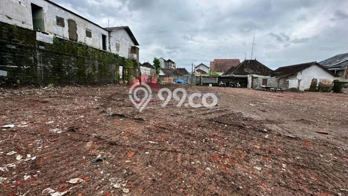 Tanah Strategis Dijual di Klojen Malang 1381m2 Tanah Strategis Dijual di Klojen Malang 1381m2