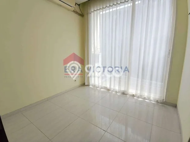 Disewakan Rumah Murah di Soekarno Hatta Malang dengan 3 Kamar Tidur Disewakan Rumah Murah di Soekarno Hatta Malang dengan 3 Kamar Tidur