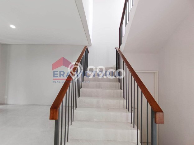 Jarang Ada! Rumah Kontrakan 3 Kamar Nyaman Siap Huni Tidar Jarang Ada! Rumah Kontrakan 3 Kamar Nyaman Siap Huni Tidar