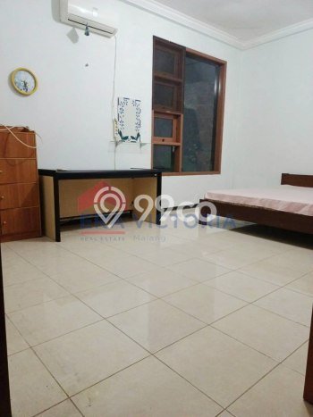Rumah Sewa Malang LT 215m2 LB 300m2 Area Tidar Rumah Sewa Malang LT 215m2 LB 300m2 Area Tidar