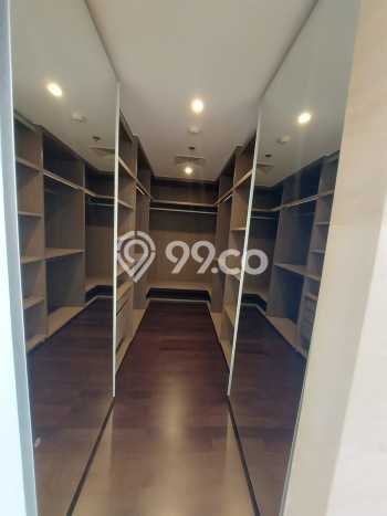 Apartemen Ideal untuk Disewa di Jakarta Pusat, 4 Kamar Tidur dan 3 Kamar Mandi Apartemen Ideal untuk Disewa di Jakarta Pusat, 4 Kamar Tidur dan 3 Kamar Mandi