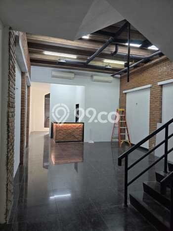 Ruko Paling Dicari LB 300m2 Dijual di Kebayoran Lama Ruko Paling Dicari LB 300m2 Dijual di Kebayoran Lama