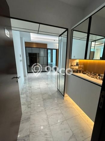 Apartemen Sewa 3 Kamar Murah Siap Huni di Jakarta Selatan, Luas 153m2 Apartemen Sewa 3 Kamar Murah Siap Huni di Jakarta Selatan, Luas 153m2
