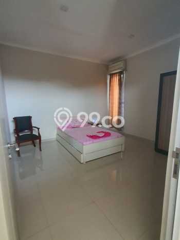 Jual Rumah Luas Elegan Dengan View Cantik di Joglo, Jakarta Barat Jual Rumah Luas Elegan Dengan View Cantik di Joglo, Jakarta Barat