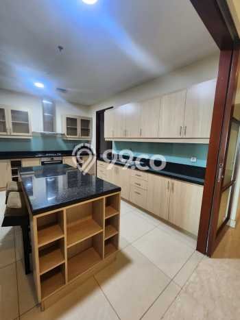 Hunian Apartemen Mewah & Eksklusif 4 BR di Kebayoran Baru, Jakarta Selatan Hunian Apartemen Mewah & Eksklusif 4 BR di Kebayoran Baru, Jakarta Selatan