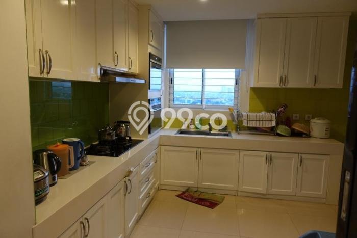 Hunian Apartemen Eksklusif untuk Dijual di Jakarta Selatan dengan 4 BR & 4 Kamar Mandi Hunian Apartemen Eksklusif untuk Dijual di Jakarta Selatan dengan 4 BR & 4 Kamar Mandi