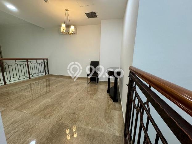 SPECIAL PRICE! Apartemen di , 4 KM, Luas 305m2m², Lokasi Premium SPECIAL PRICE! Apartemen di , 4 KM, Luas 305m2m², Lokasi Premium