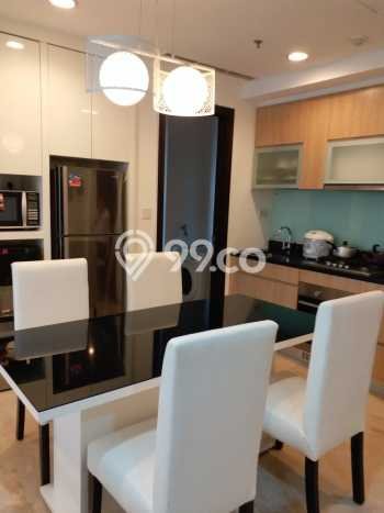 Apartemen Disewakan 2 Kamar Hemat Siap Huni di Jakarta Selatan, Luas 93m2 Apartemen Disewakan 2 Kamar Hemat Siap Huni di Jakarta Selatan, Luas 93m2