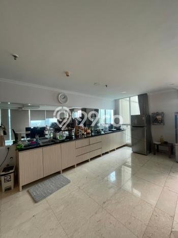 Apartemen Nyaman untuk Disewa, 3 Kamar di Jakarta Selatan Apartemen Nyaman untuk Disewa, 3 Kamar di Jakarta Selatan