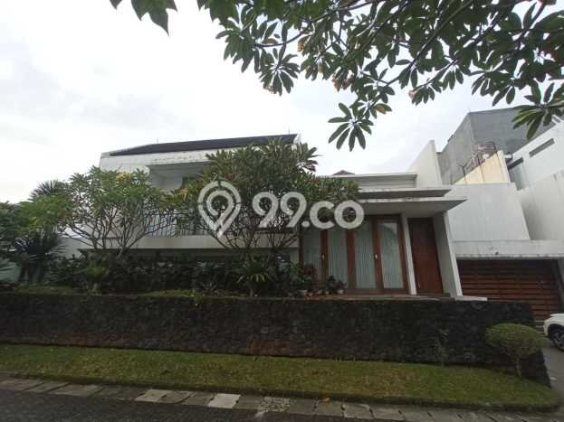 Rumah LT 371m² Lokasi Premium di Kawasan Elite Kemang, Jakarta Selatan Rumah LT 371m² Lokasi Premium di Kawasan Elite Kemang, Jakarta Selatan