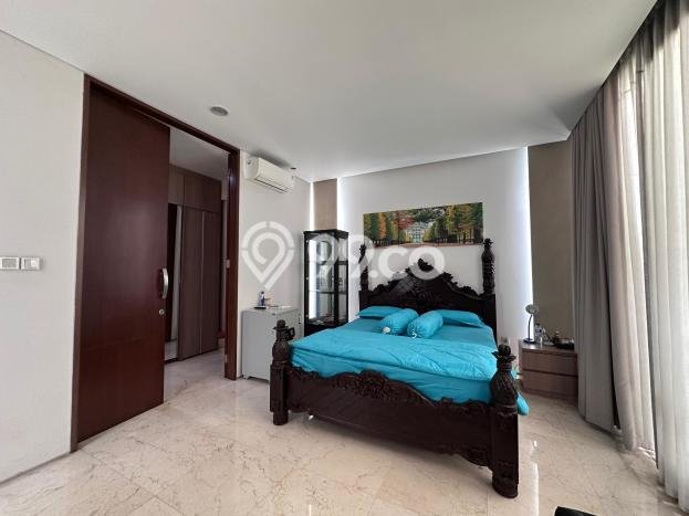 Rumah LT 371m² Lokasi Premium di Kawasan Elite Kemang, Jakarta Selatan Rumah LT 371m² Lokasi Premium di Kawasan Elite Kemang, Jakarta Selatan