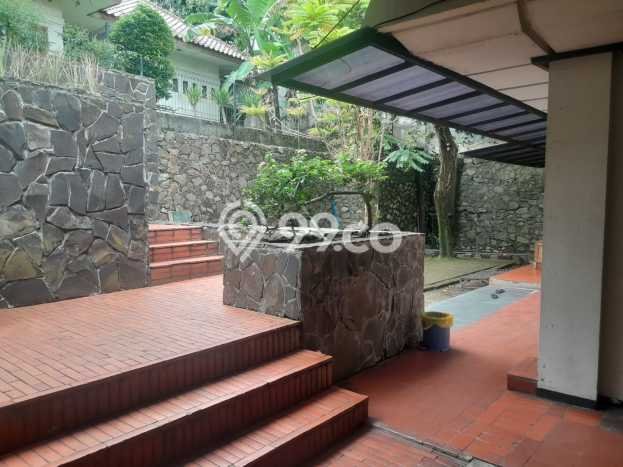 Jual Rumah Luas Megah Dengan View Eksklusif di Setiabudi, Bandung Jual Rumah Luas Megah Dengan View Eksklusif di Setiabudi, Bandung