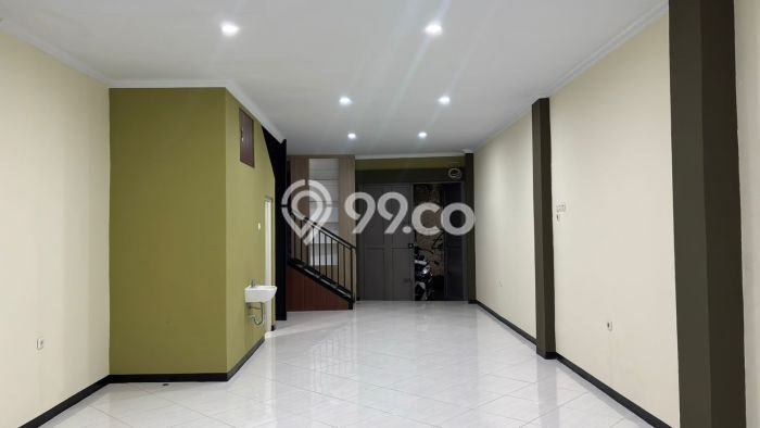 Lokasi Strategis! Dijual Ruko Bisnis di Antapani, Bandung Kondisi Baik Lokasi Strategis! Dijual Ruko Bisnis di Antapani, Bandung Kondisi Baik