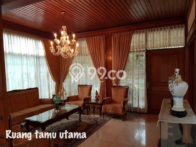 Rumah Elit LB 385m2 Siap Pakai Desain Elegan di Hegarmanah, Bandung Rumah Elit LB 385m2 Siap Pakai Desain Elegan di Hegarmanah, Bandung