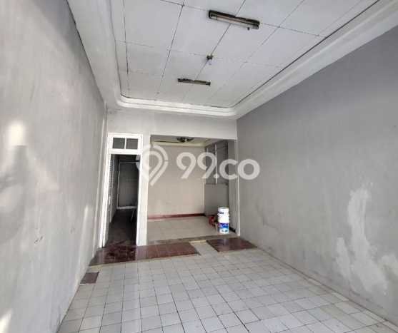 Komersial Disewakan di Area Ramai Antapani, Bandung Komersial Disewakan di Area Ramai Antapani, Bandung