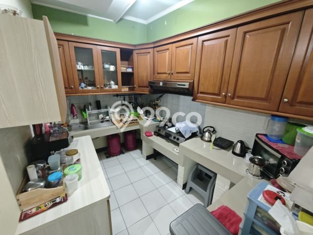 Rumah Modern 4 KT di Taman Kopo Indah Bandung Unfurnished Rumah Modern 4 KT di Taman Kopo Indah Bandung Unfurnished