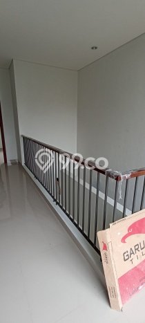 Rumah Modern Cantik 3 KT Bisa Langsung Pindah di Antapani Rumah Modern Cantik 3 KT Bisa Langsung Pindah di Antapani