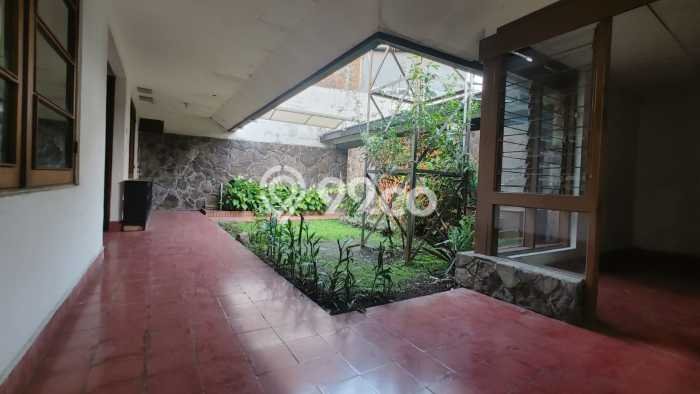 Dijual Rumah Mewah Elegan Dengan View Cantik di Dago, Bandung Dijual Rumah Mewah Elegan Dengan View Cantik di Dago, Bandung