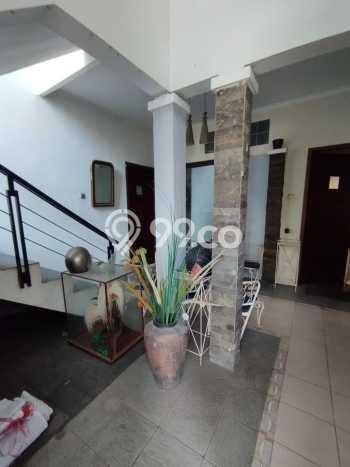For Sale! Luxury House LT 340m2 Desain Modern di Cigadung For Sale! Luxury House LT 340m2 Desain Modern di Cigadung