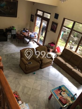 Rumah Elit LB 303m2 Siap Pakai Desain Elegan di Sarijadi, Bandung Rumah Elit LB 303m2 Siap Pakai Desain Elegan di Sarijadi, Bandung