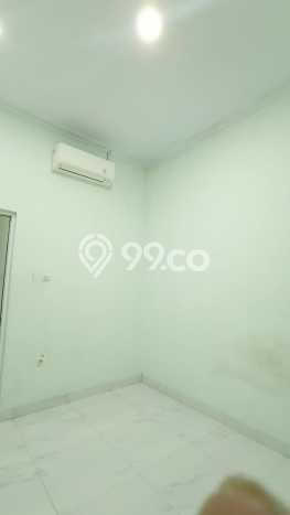 Disewakan! Rumah 2 Kamar Tidur &
1 Kamar Mandi di Lippo Karawaci, Tangerang Disewakan! Rumah 2 Kamar Tidur &
1 Kamar Mandi di Lippo Karawaci, Tangerang