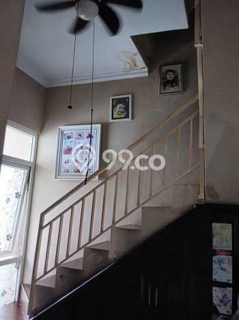 Rumah Modern Minimalis 4 Kamar Siap Huni di Tangerang Rumah Modern Minimalis 4 Kamar Siap Huni di Tangerang