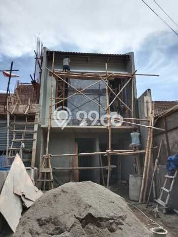 Hunian Mewah LB 160m2 Siap Pakai Desain Elegan di Mekar Wangi, Bandung Hunian Mewah LB 160m2 Siap Pakai Desain Elegan di Mekar Wangi, Bandung