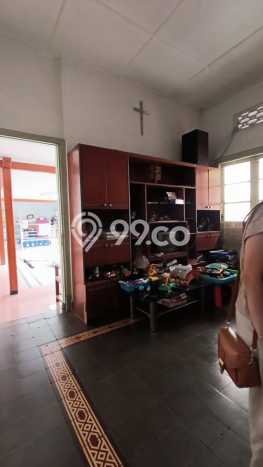 Ruko Dijual di Gatot Subroto LT 518m2, LB 300m2 untuk Investasi Ruko Dijual di Gatot Subroto LT 518m2, LB 300m2 untuk Investasi