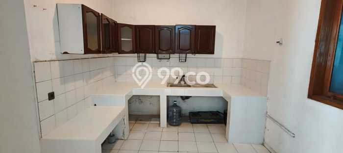 Disewakan! Rumah 4 Kamar Tidur &
3 Kamar Mandi di Hegarmanah, Bandung Disewakan! Rumah 4 Kamar Tidur &
3 Kamar Mandi di Hegarmanah, Bandung