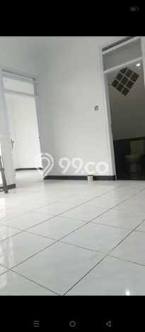 Rumah Luas Asri 2 KT Siap Pakai di Taman Kopo Indah Bandung Rumah Luas Asri 2 KT Siap Pakai di Taman Kopo Indah Bandung