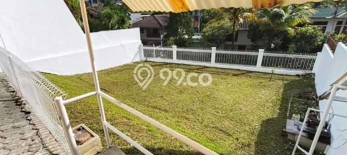 Disewakan! Rumah 4 Kamar Tidur &
3 Kamar Mandi di Hegarmanah, Bandung Disewakan! Rumah 4 Kamar Tidur &
3 Kamar Mandi di Hegarmanah, Bandung