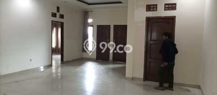 Disewakan! Rumah 10 Kamar Tidur &
12 Kamar Mandi di Cimahi, Bandung Disewakan! Rumah 10 Kamar Tidur &
12 Kamar Mandi di Cimahi, Bandung