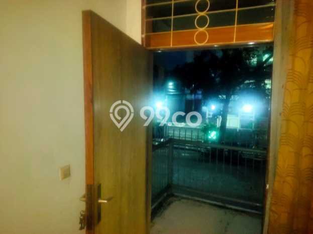 Rumah Elit Modern Tanpa Renovasi di Ciateul Bandung Rumah Elit Modern Tanpa Renovasi di Ciateul Bandung