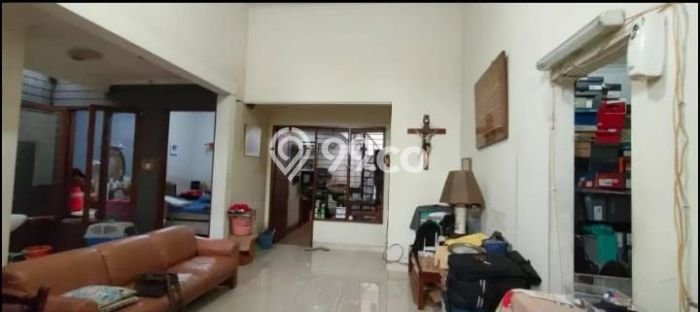 Rumah Modern 3 KT di BSD City Tangerang Semi Furnished Rumah Modern 3 KT di BSD City Tangerang Semi Furnished