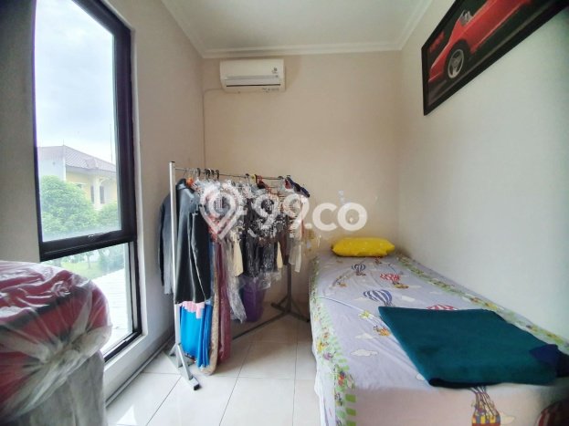 For Sale! Luxury House LT 200m2 Desain Modern di Gading Serpong Pondok Hijau Golf For Sale! Luxury House LT 200m2 Desain Modern di Gading Serpong Pondok Hijau Golf