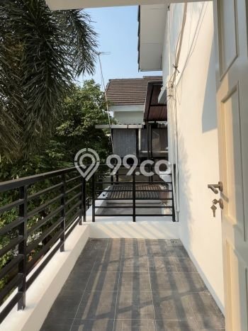 Hunian Elit LB 130m2 Siap Huni Desain Elegan di Gading Serpong, Tangerang Hunian Elit LB 130m2 Siap Huni Desain Elegan di Gading Serpong, Tangerang