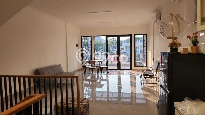 Unit Ruko Disewakan di Gading Serpong di Area Ramai & Strategis Unit Ruko Disewakan di Gading Serpong di Area Ramai & Strategis