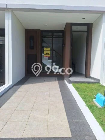 Rumah sewa siap pakai 3 KT di Suvarna Sutera, Tangerang Rumah sewa siap pakai 3 KT di Suvarna Sutera, Tangerang