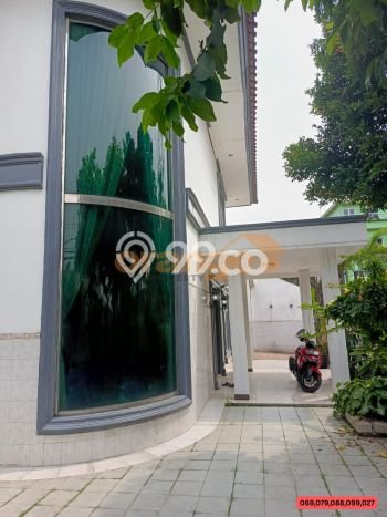 Hunian Elit LB 650m2 Siap Pakai Desain Elegan di Cibubur, Jakarta Timur Hunian Elit LB 650m2 Siap Pakai Desain Elegan di Cibubur, Jakarta Timur