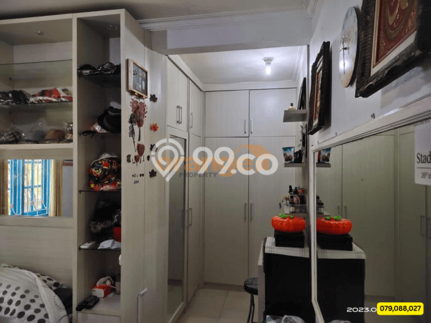Jual Rumah Mewah Elegan Dengan View Cantik di Kota Wisata, Jakarta Timur Jual Rumah Mewah Elegan Dengan View Cantik di Kota Wisata, Jakarta Timur