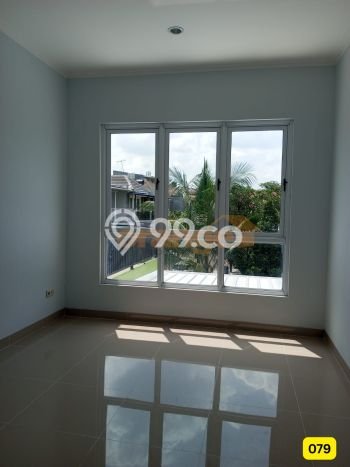 Dijual Hunian Rumah Terawat 3 KT di Kota Wisata, Jakarta Timur Dijual Hunian Rumah Terawat 3 KT di Kota Wisata, Jakarta Timur