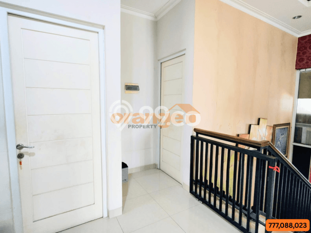 Dijual Rumah Luas Elegan Dengan View Eksklusif di Cibubur, Bekasi Dijual Rumah Luas Elegan Dengan View Eksklusif di Cibubur, Bekasi