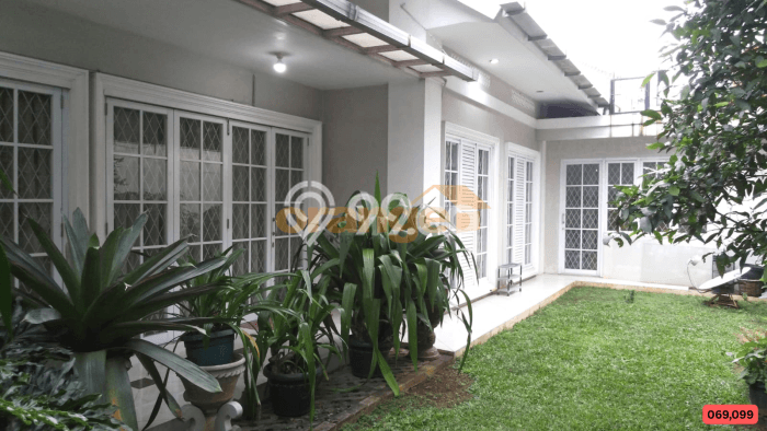 Dijual Rumah Elit Exclusive di Cipayung, Jakarta Timur Dijual Rumah Elit Exclusive di Cipayung, Jakarta Timur