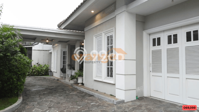 Dijual Rumah Elit Exclusive di Cipayung, Jakarta Timur Dijual Rumah Elit Exclusive di Cipayung, Jakarta Timur