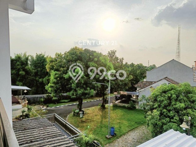 Dijual Cepat Rumah Favorit Siap Huni LB 187m2 di Ciledug, Tangerang Dijual Cepat Rumah Favorit Siap Huni LB 187m2 di Ciledug, Tangerang