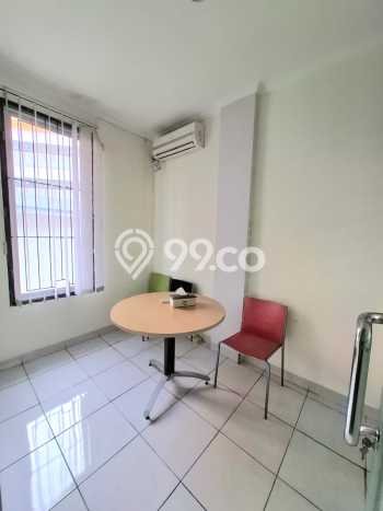 Untuk Dijual! Ruko di Bintaro Tangerang Selatan LT 74m2 / LB 204m2 Kawasan Bisnis Untuk Dijual! Ruko di Bintaro Tangerang Selatan LT 74m2 / LB 204m2 Kawasan Bisnis